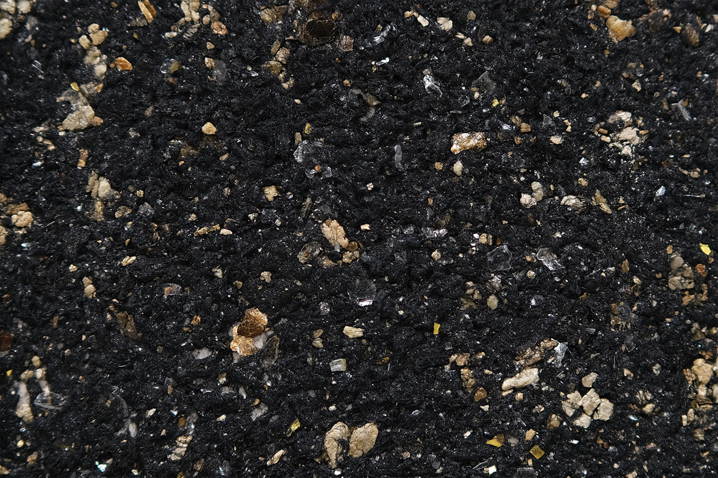 Obsidian Gold